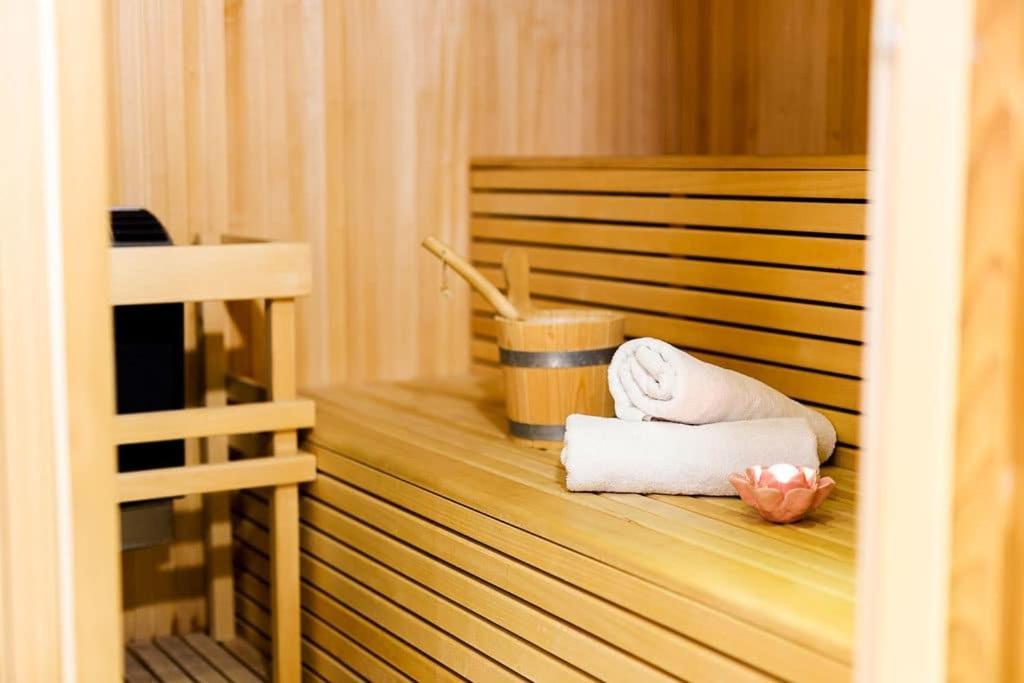 Villa Aina Boutique Hotel Lasko Ngoại thất bức ảnh